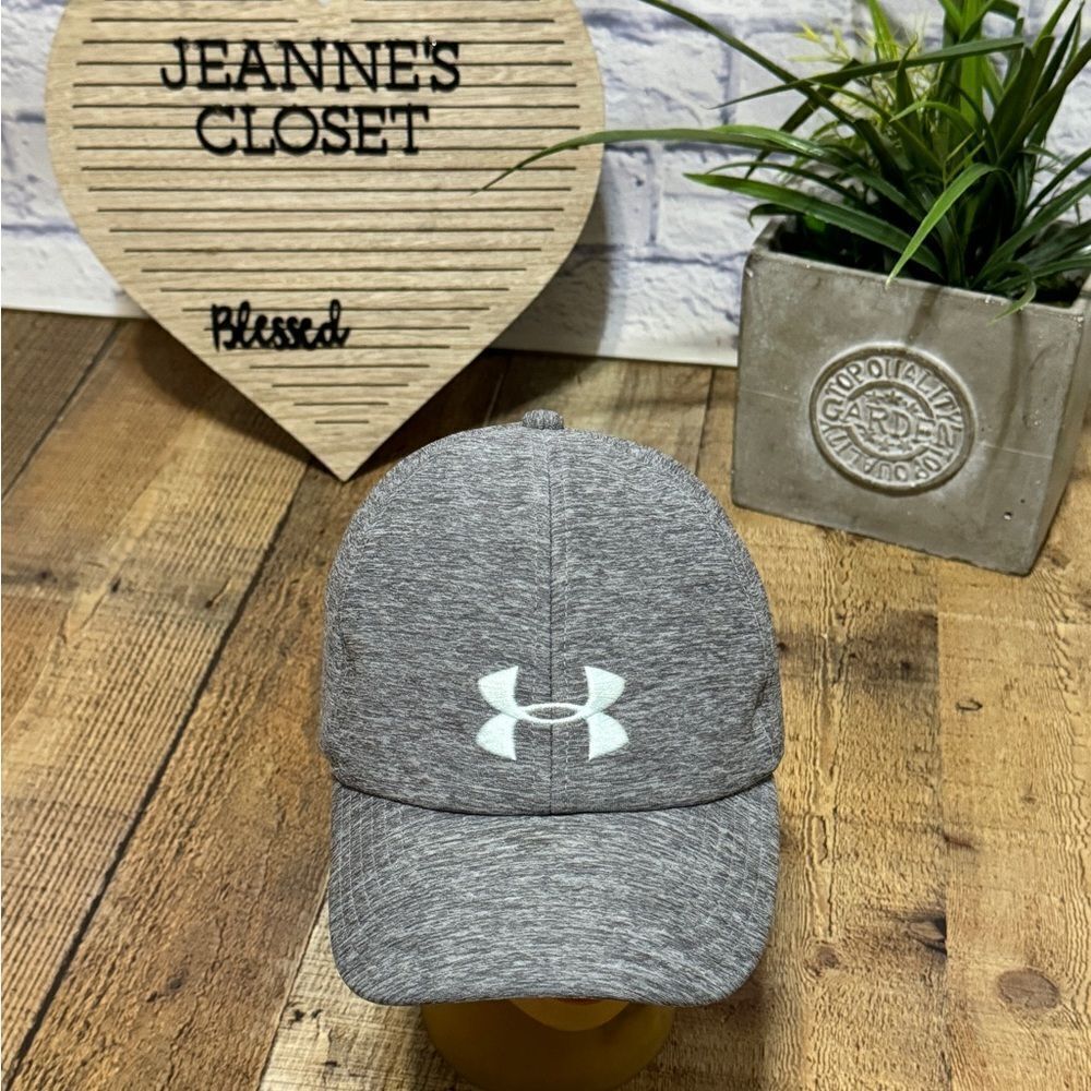 Under Armour Hat Cap Womens Heathered Gray Strapback Adjustable Embroidered Logo